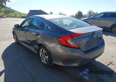 2016 Honda Civic Lx z USA, uszkodzony, nr VIN 2HGFC2F52GH544121